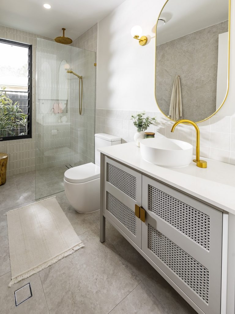 Organised bathroom space