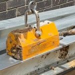 magnet lifter